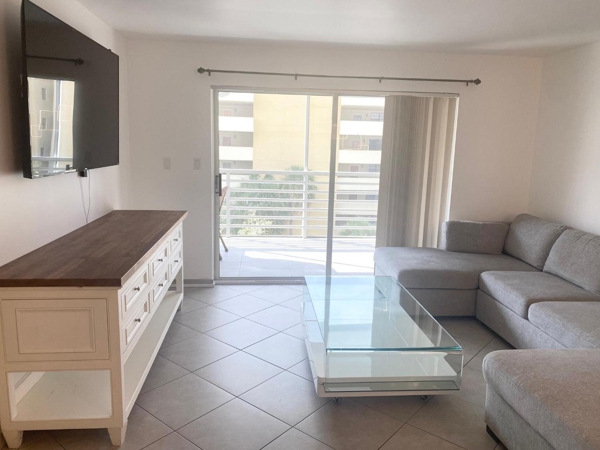 Villa Le Frontenac à Sunny Isles Beach Extérieur photo