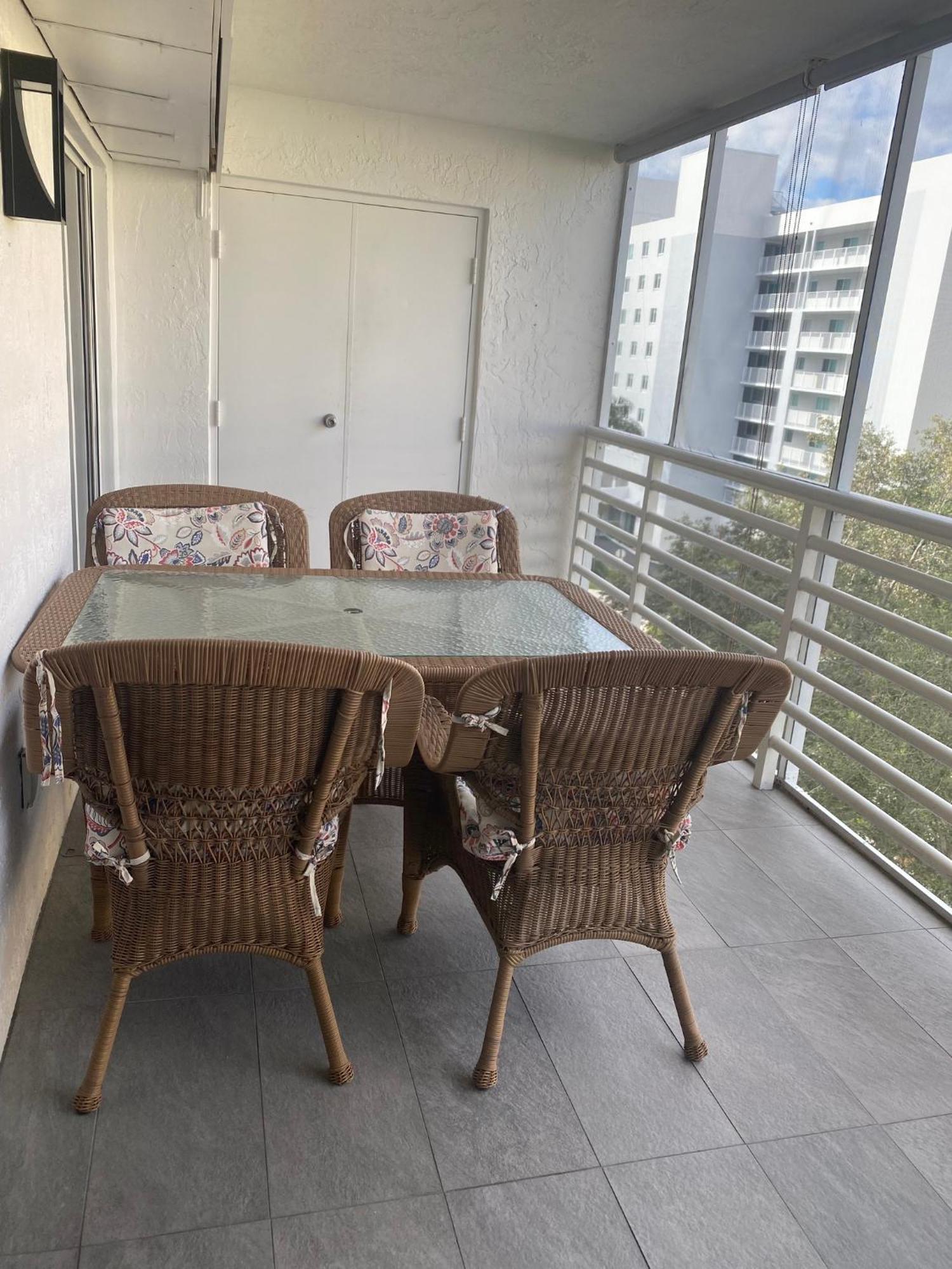 Villa Le Frontenac à Sunny Isles Beach Extérieur photo