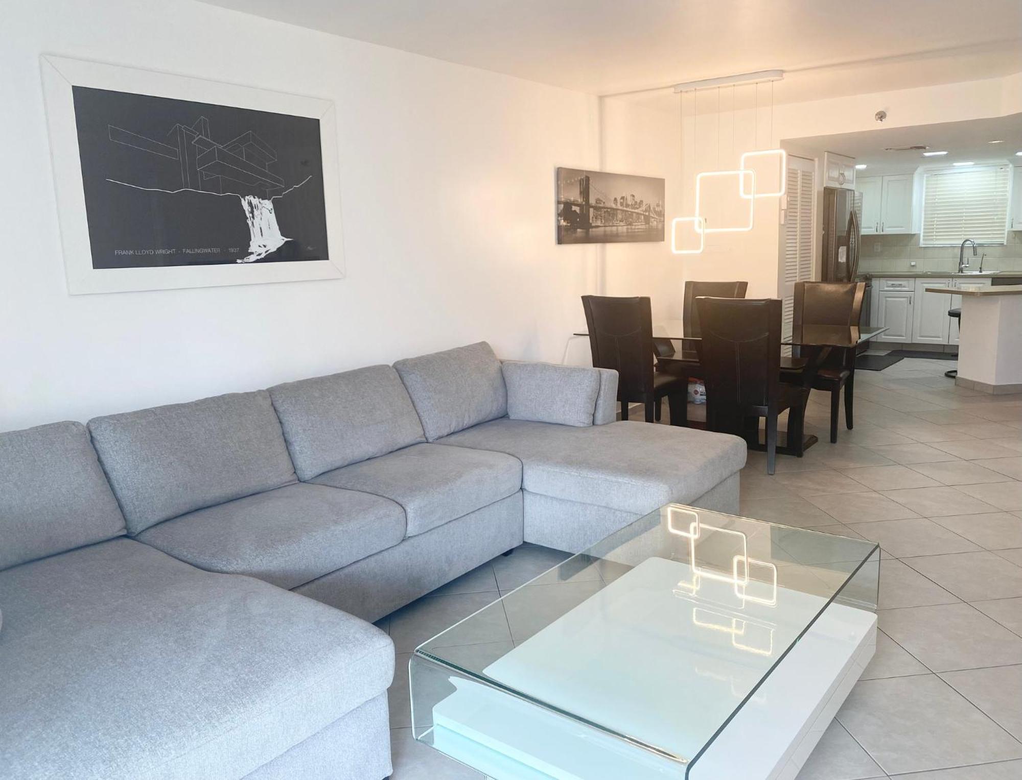 Villa Le Frontenac à Sunny Isles Beach Extérieur photo